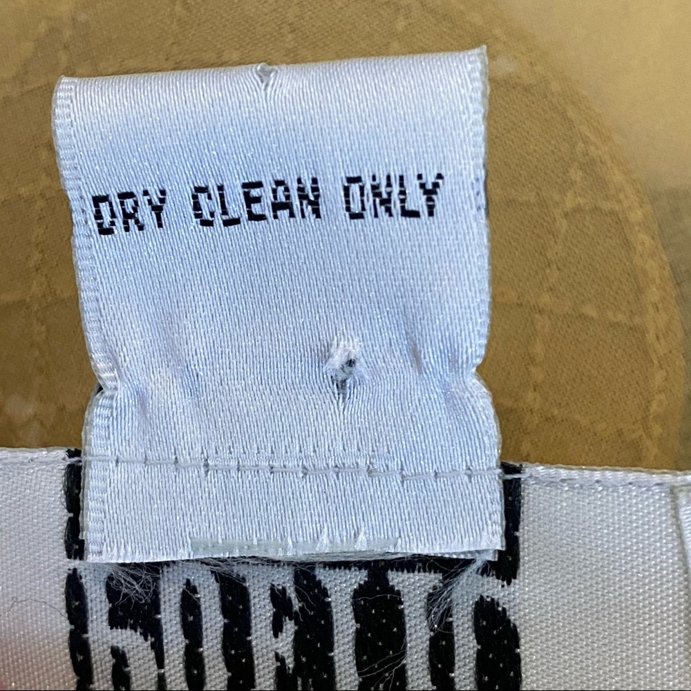 Poetic Petite Sheer Yellow Pineapple Print Blouse - Picture 6 of 6